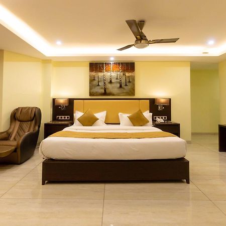 Hotel Godwin - Colaba Mumbai Ngoại thất bức ảnh