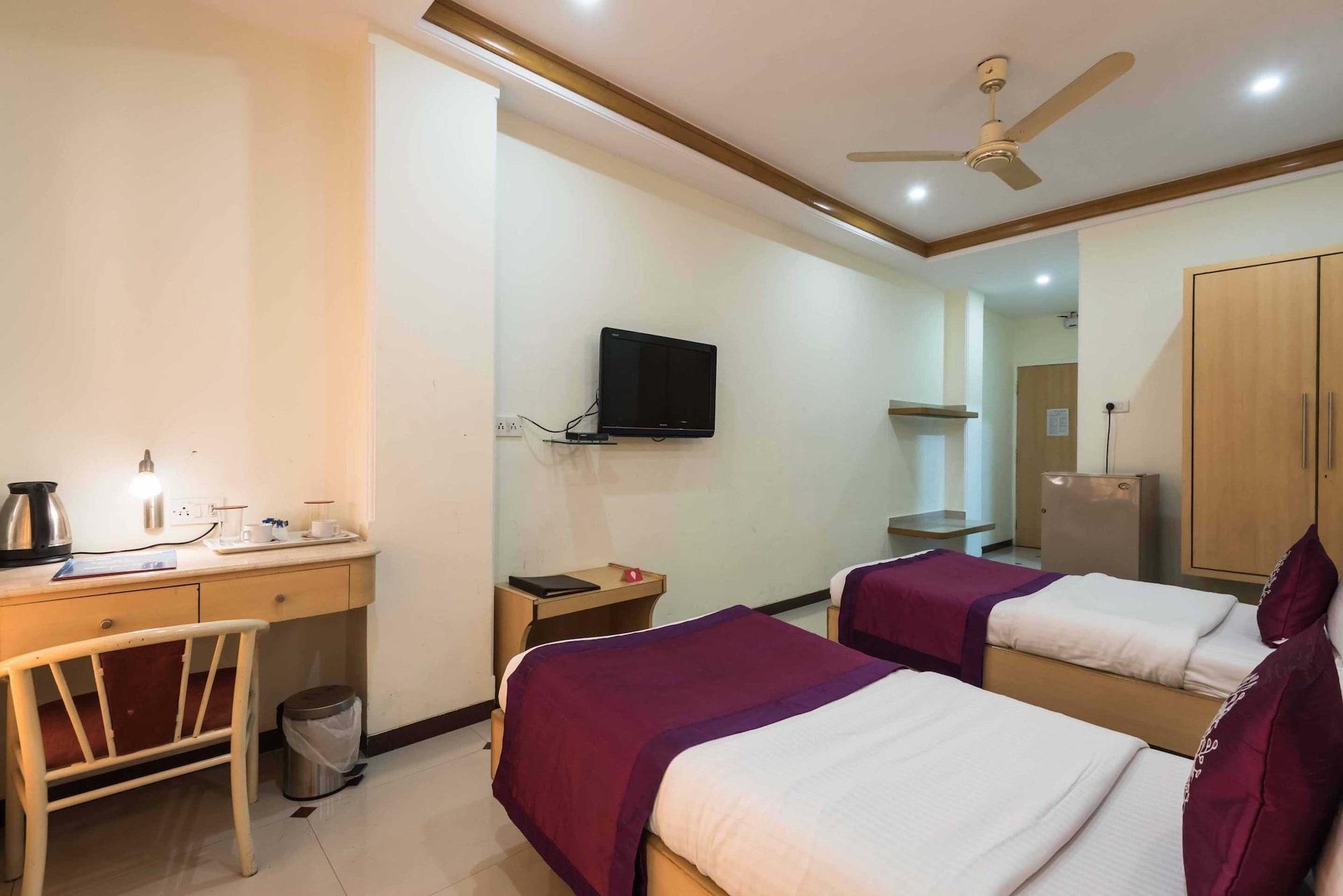 Hotel Godwin - Colaba Mumbai Ngoại thất bức ảnh