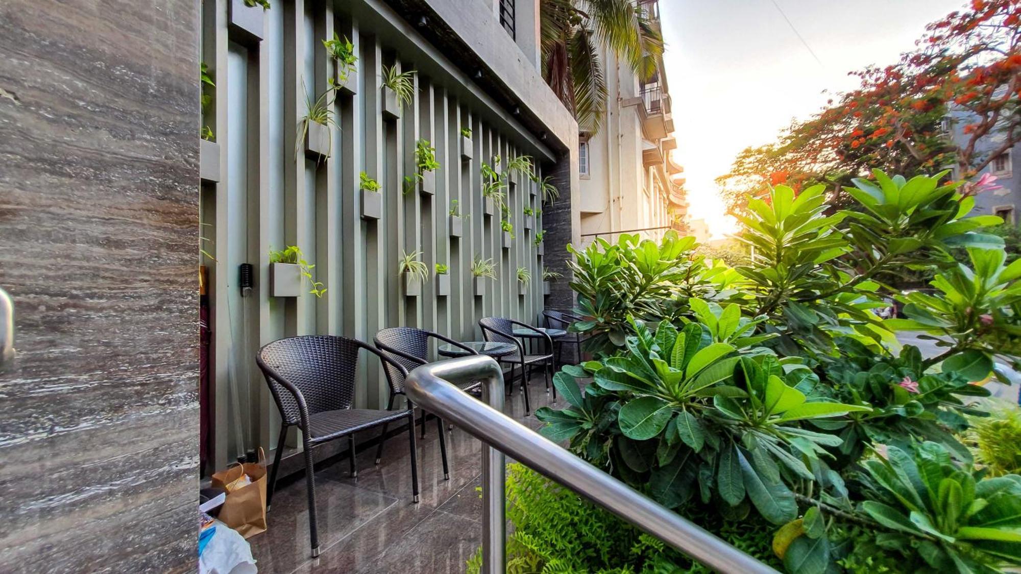 Hotel Godwin - Colaba Mumbai Ngoại thất bức ảnh