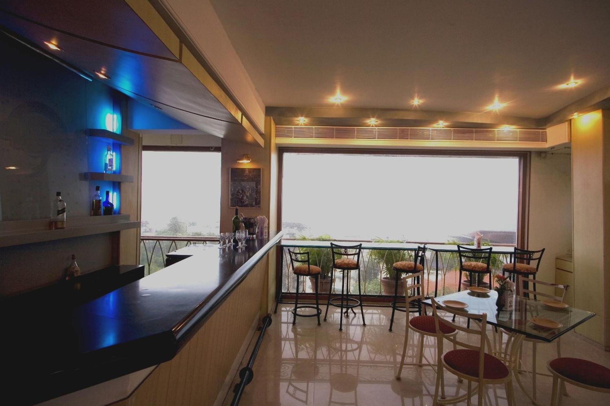 Hotel Godwin - Colaba Mumbai Ngoại thất bức ảnh